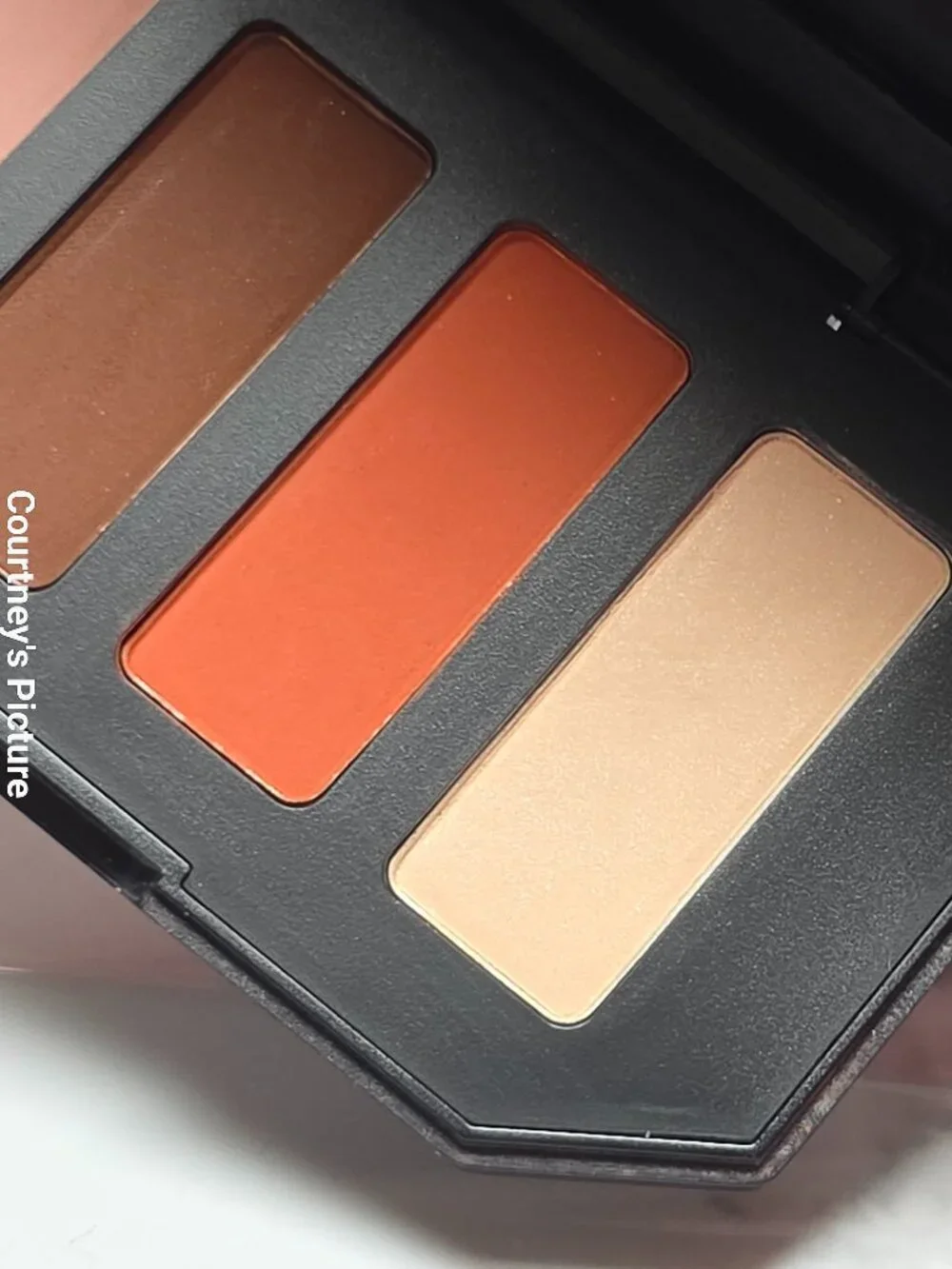 Kat Von D Shade + Light RUST Eye Contour Quad